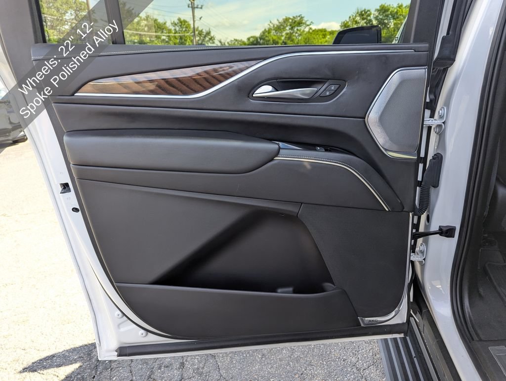 Used 2022 Cadillac Escalade ESV Sport Platinum AWD/4WD image 46
