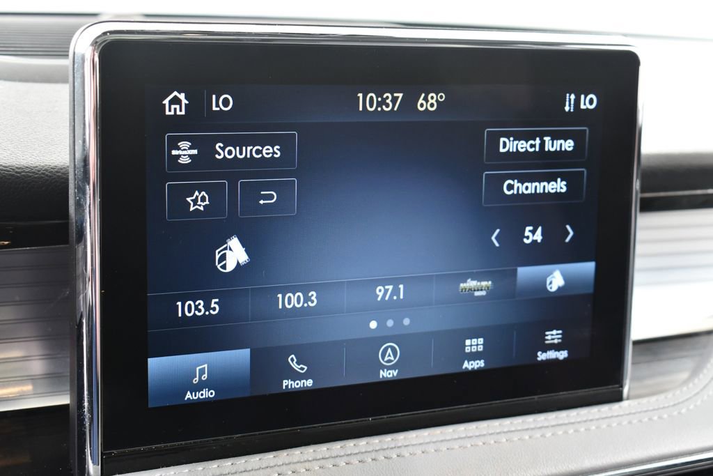 Used 2022 Lincoln Corsair AWD w/ Premium Package image 26