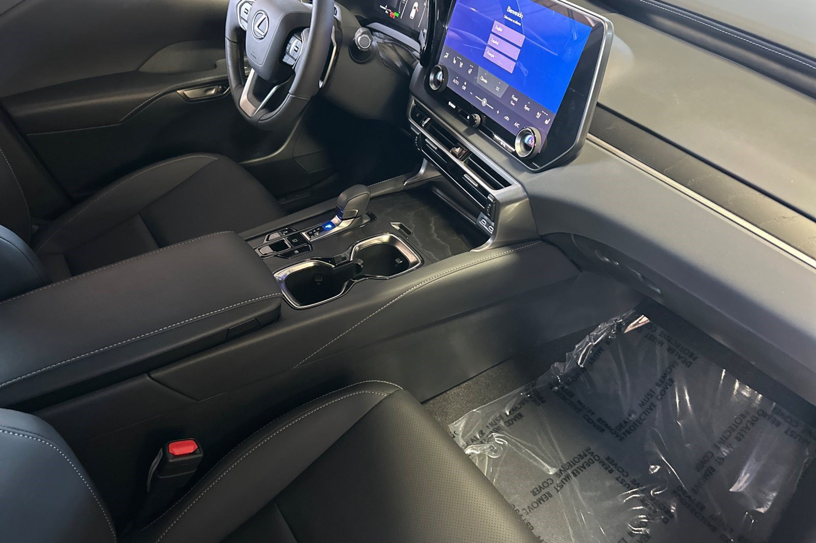 New 2026 Lexus RX 350h AWD/4WD image 25