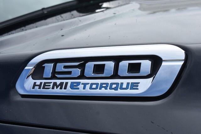 Used 2022 RAM 1500 Limited AWD/4WD image 14