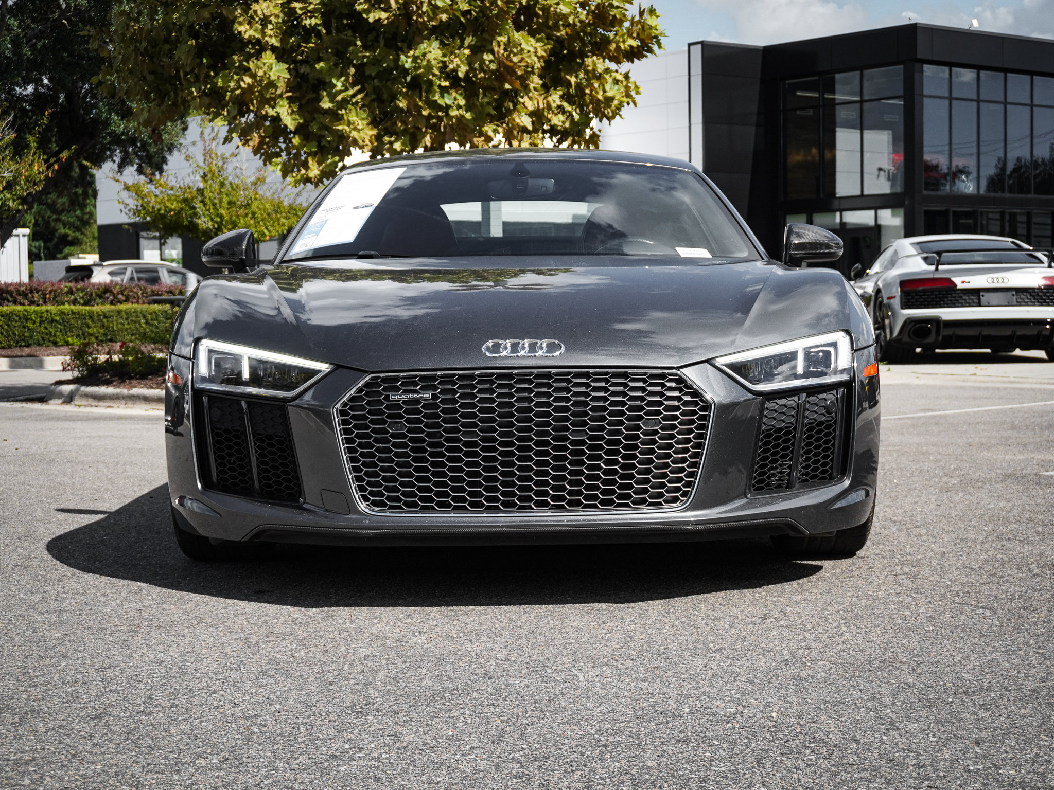 Used 2017 Audi R8 V10 plus AWD/4WD image 3