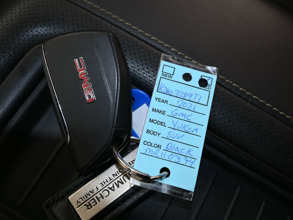 Used 2021 GMC Yukon SLT w/ SLT Luxury Plus Package image 32