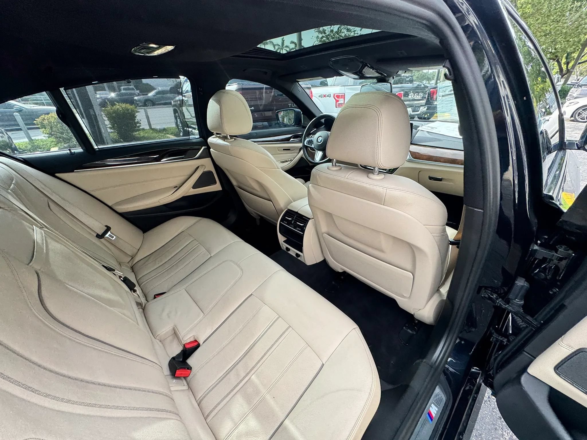 Used 2018 BMW 540i RWD image 30