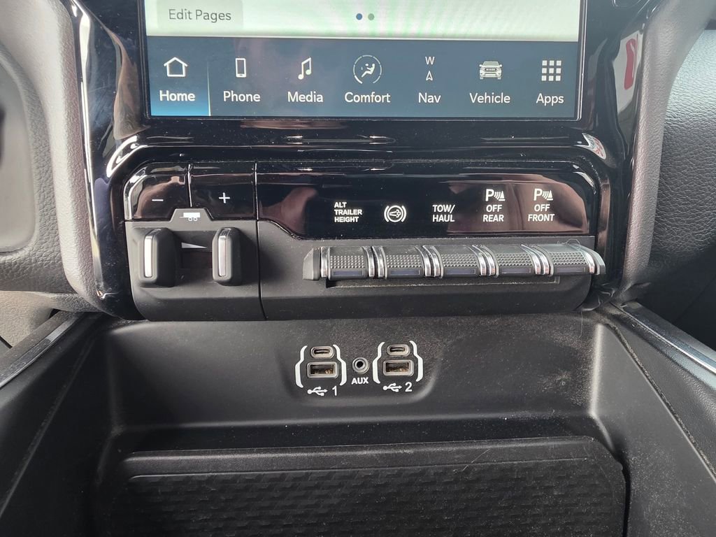 Used 2024 RAM 3500 Laramie w/ Night Edition image 16