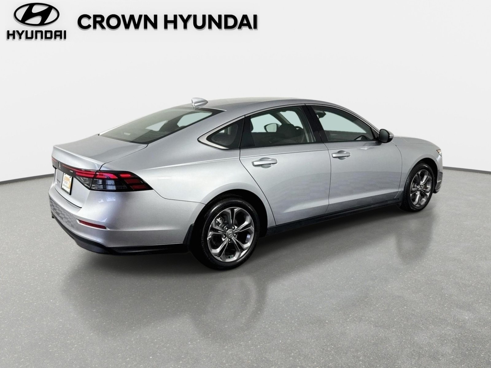 Used 2024 Honda Accord EX image 6