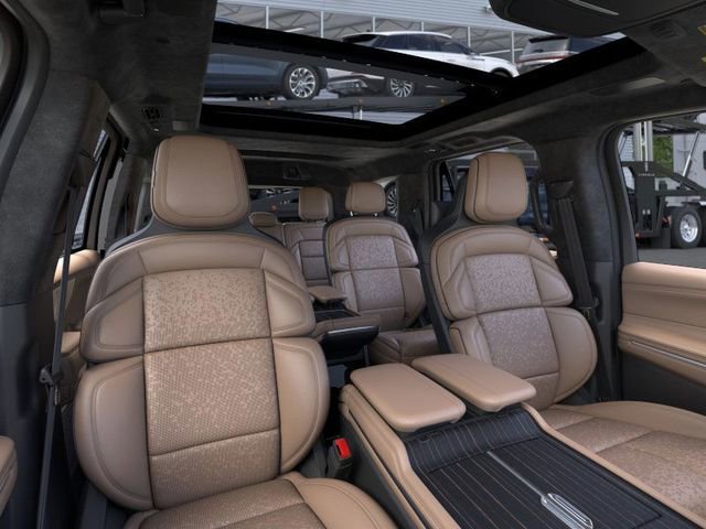 New 2026 Lincoln Navigator Black Label image 10