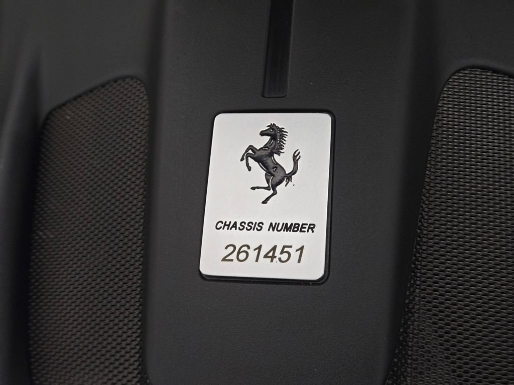 Used 2021 Ferrari Roma RWD image 30