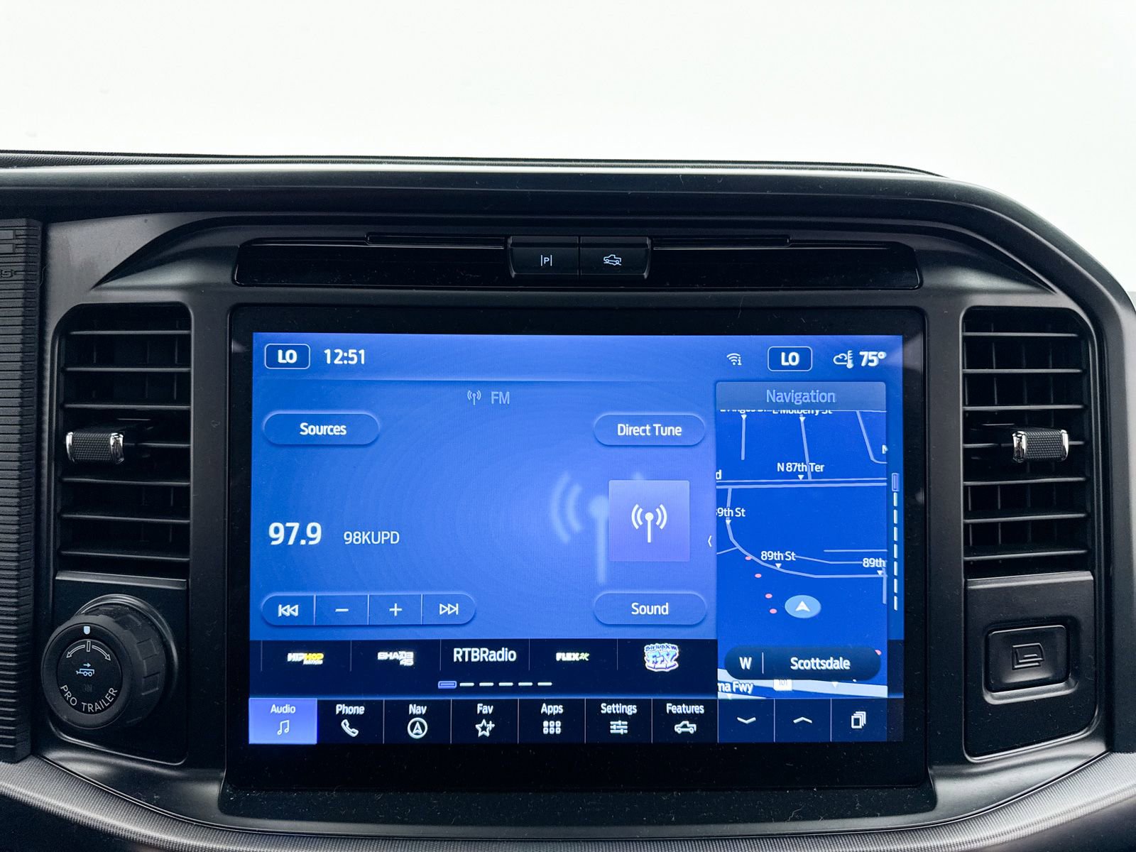 Used 2025 Ford F150 Raptor image 21