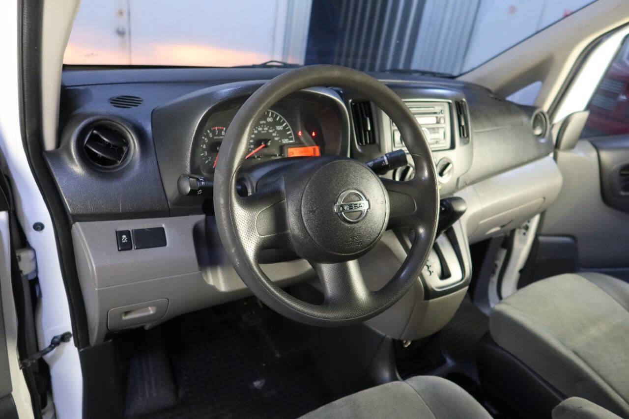 Used 2017 Nissan NV200 S w/ Back Door Glass Package FWD image 23