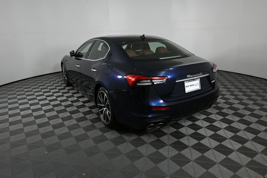Used 2022 Maserati Ghibli Modena RWD image 4