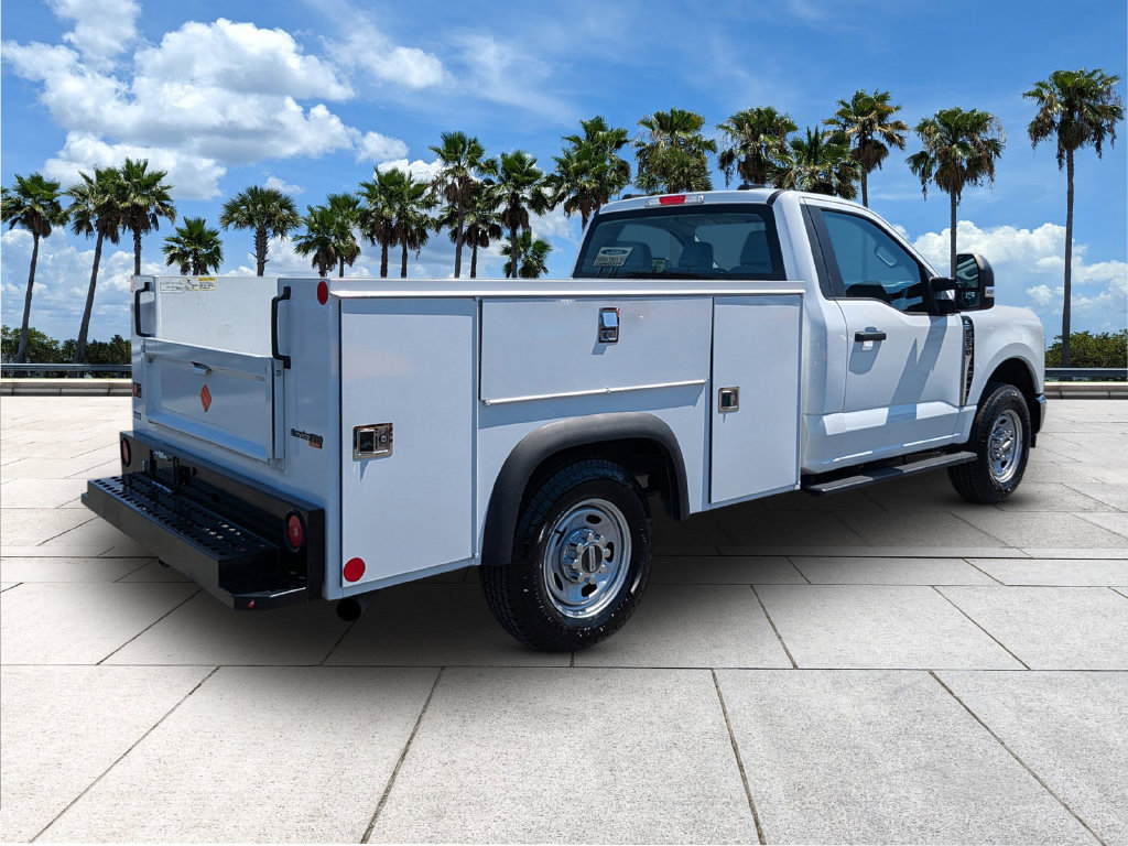 Used 2024 Ford F250 XL w/ XL Driver Assist Package RWD image 7
