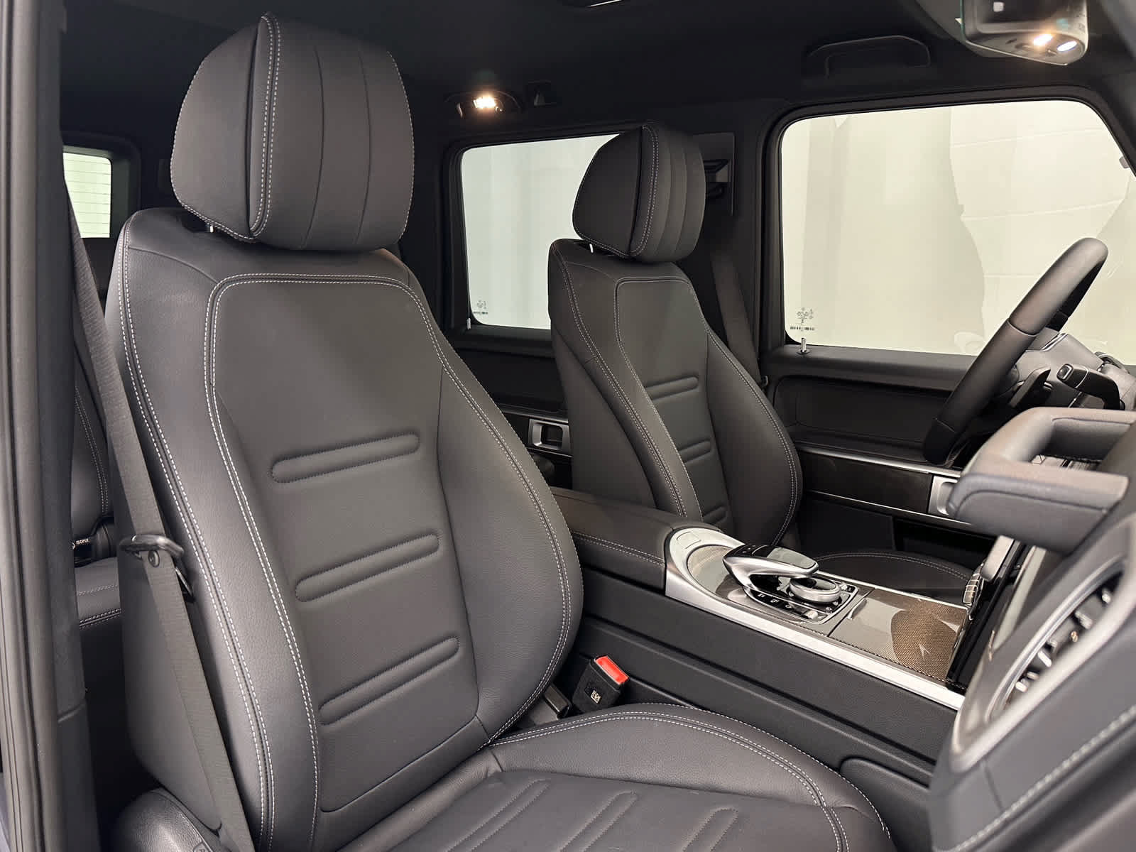 Used 2024 Mercedes-Benz G 550 w/ Night Package image 18