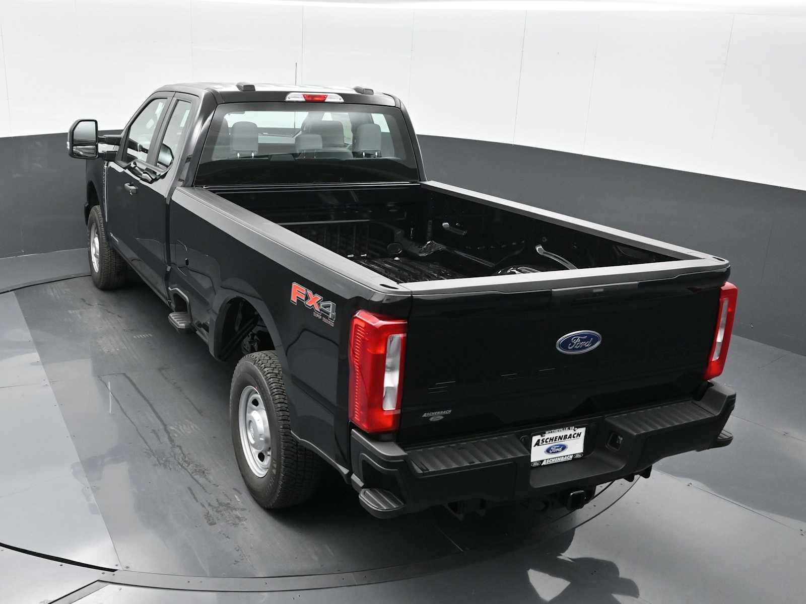 New 2025 Ford F250 XL w/ FX4 Off-Road Package image 14