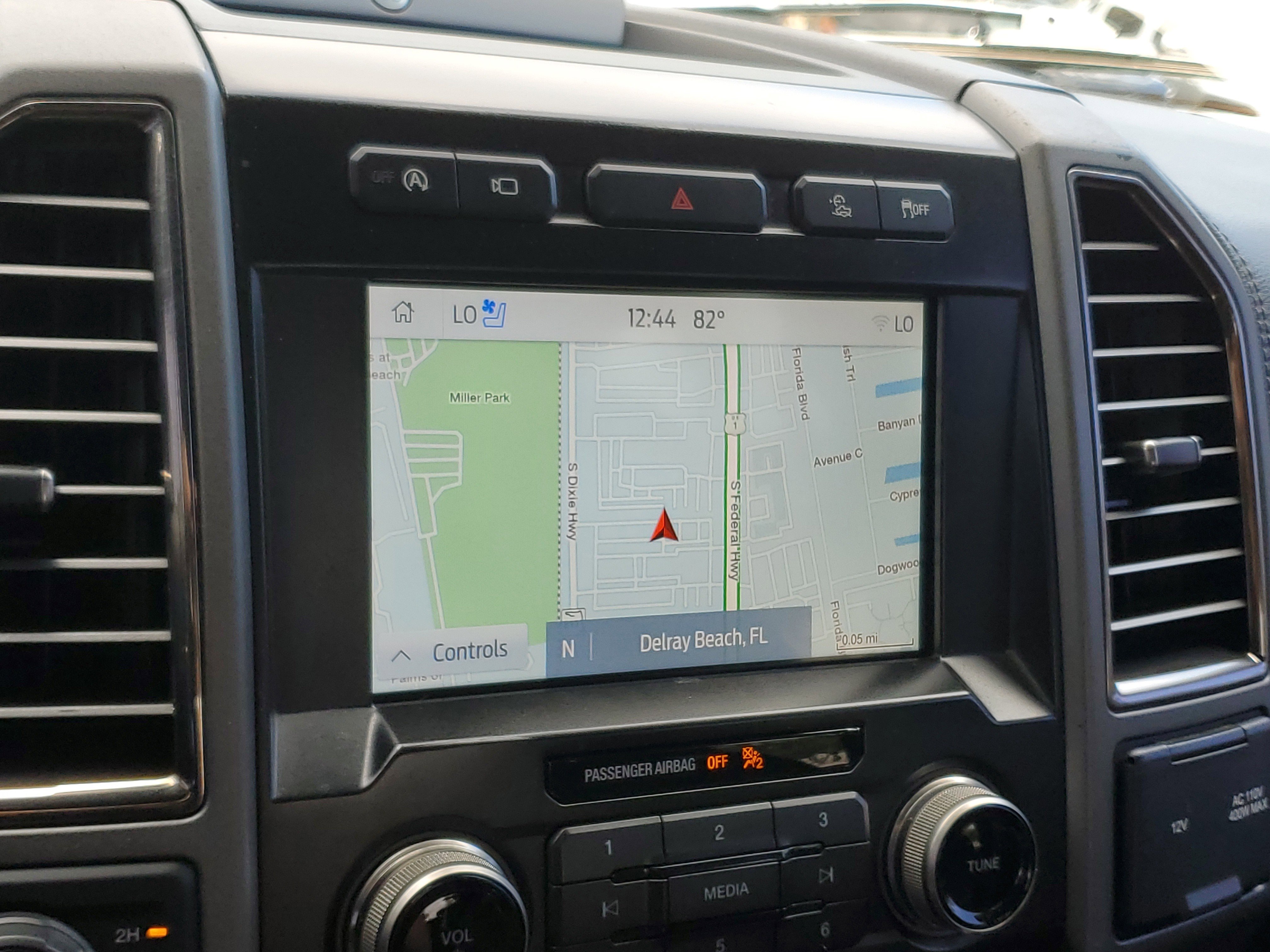 Used 2019 Ford F150 Raptor w/ Equipment Group 802A Luxury image 27