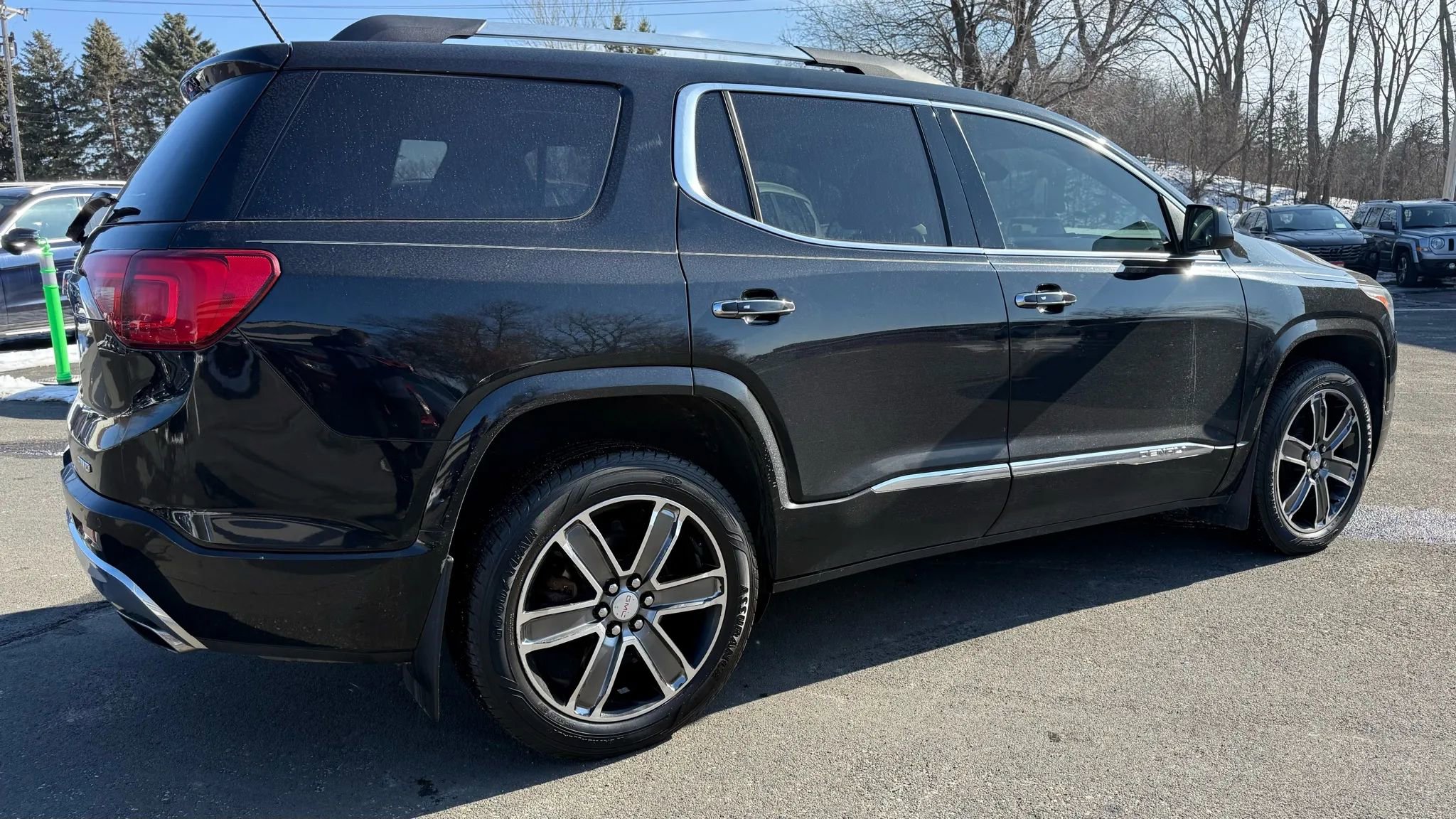 Used 2017 GMC Acadia Denali image 10