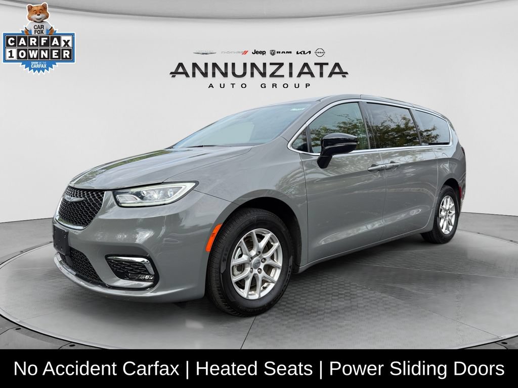 Certified 2025 Chrysler Pacifica Select