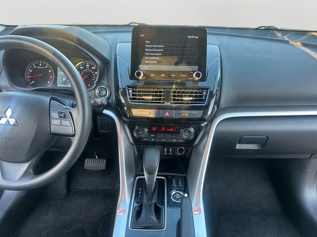 Used 2025 Mitsubishi Eclipse Cross LE image 14