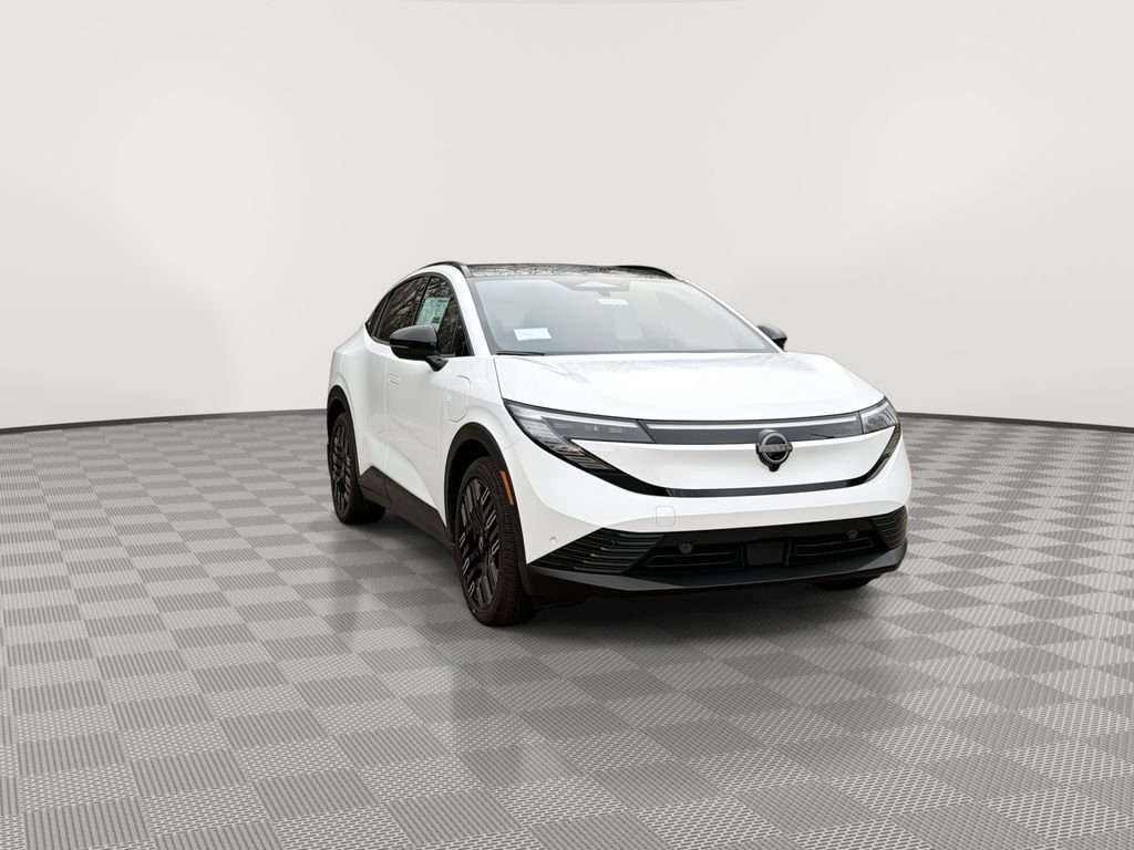 New 2026 Nissan Leaf Platinum+ w/ Cargo Package (Platinum+) FWD image 2