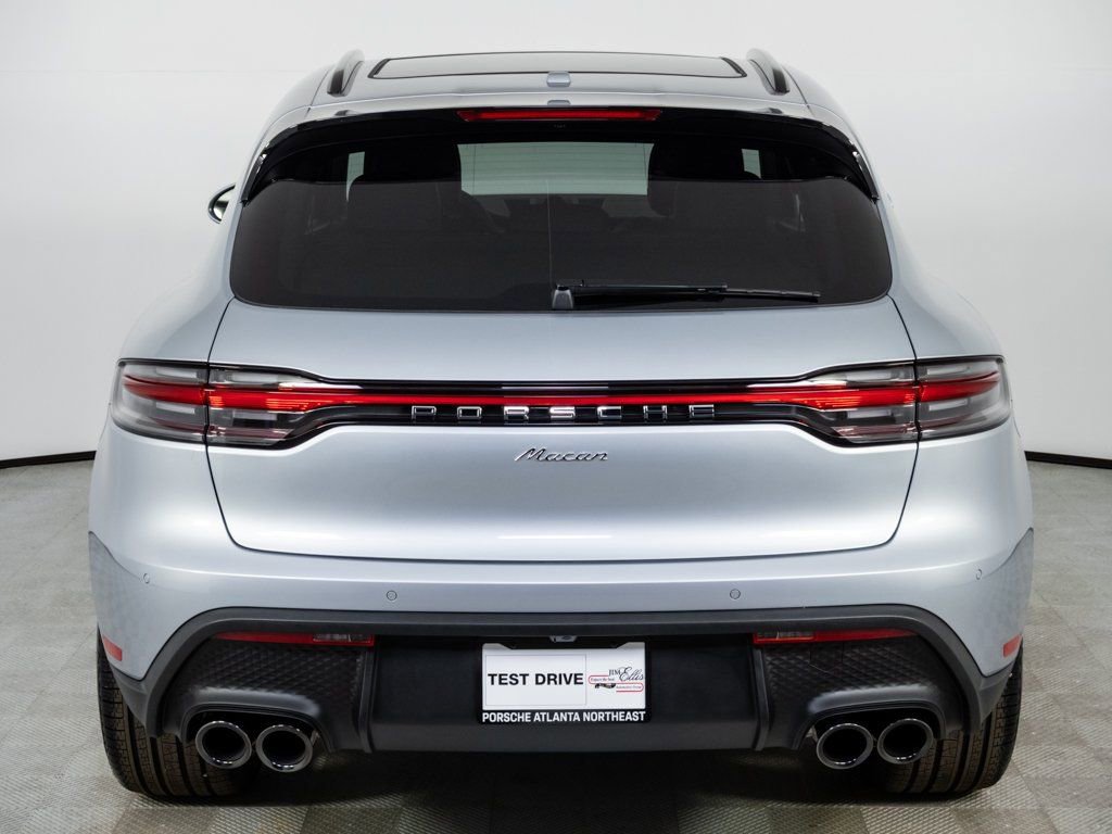 New 2026 Porsche Macan image 30