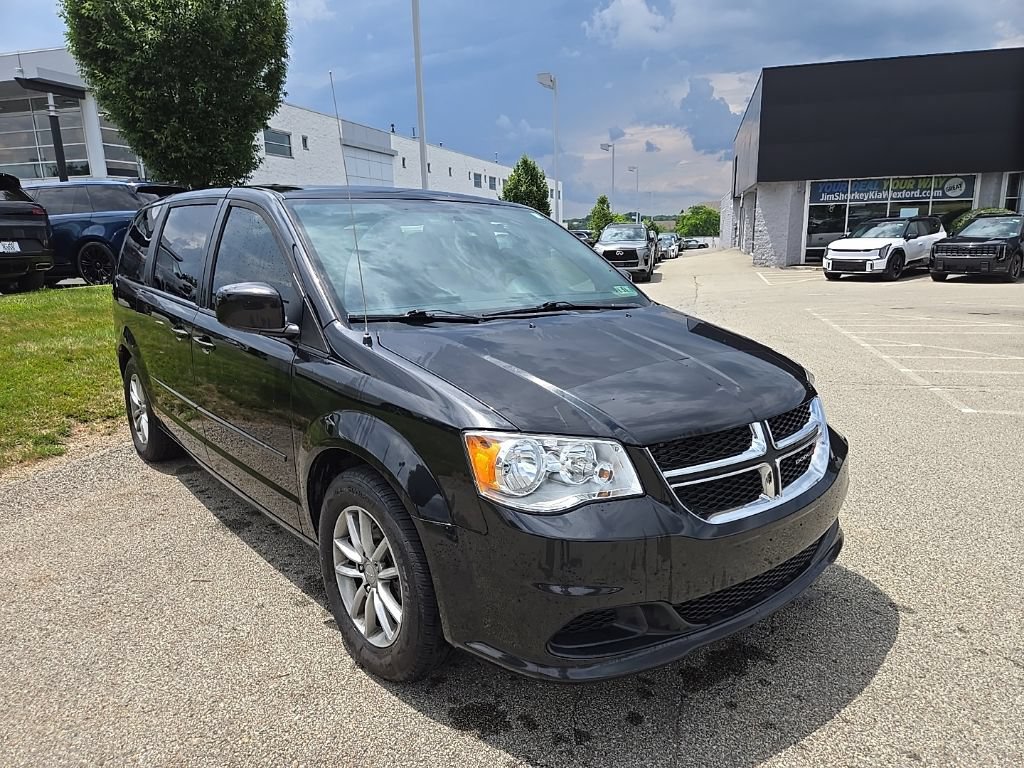 Used 2016 Dodge Grand Caravan SE