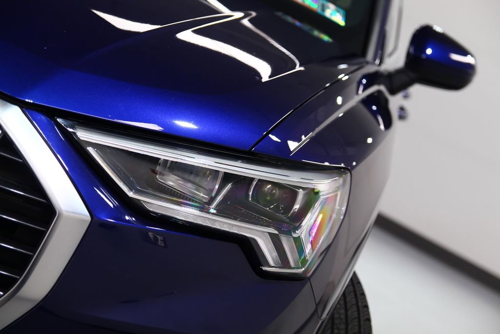 Used 2022 Audi Q3 2.0T Premium Plus image 3