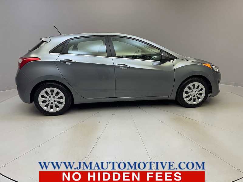 Used 2016 Hyundai Elantra GT image 6