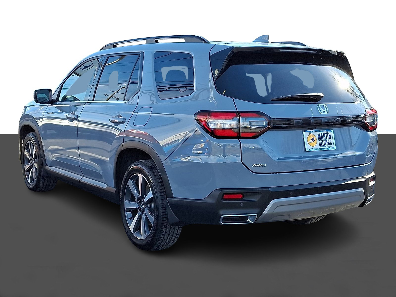 Certified 2025 Honda Pilot Elite image 4