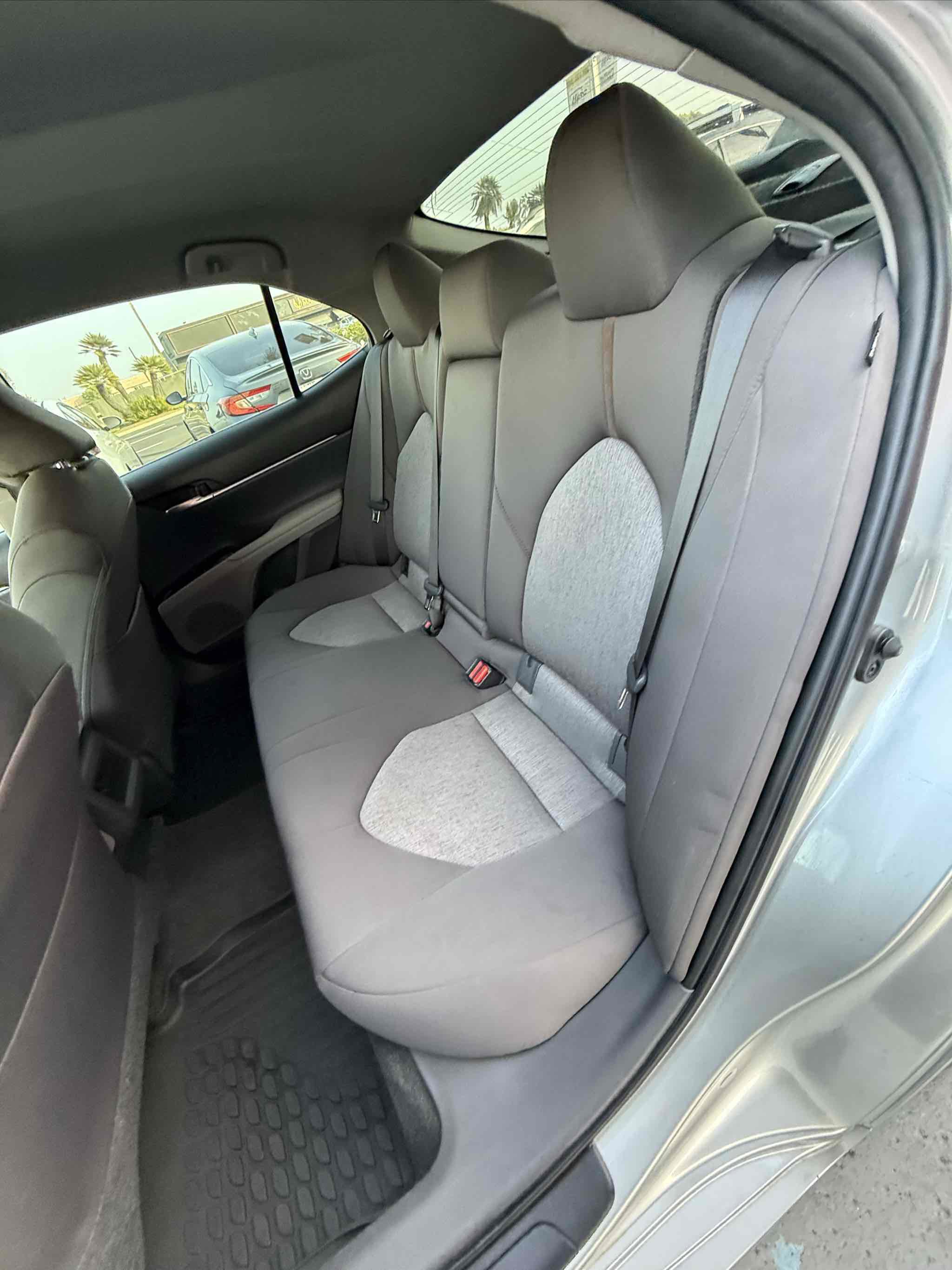 Used 2019 Toyota Camry LE image 73