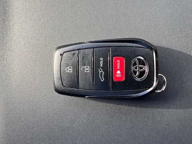 Used 2026 Toyota RAV4 XSE w/ Panoramic Sun Roof Package AWD/4WD image 34