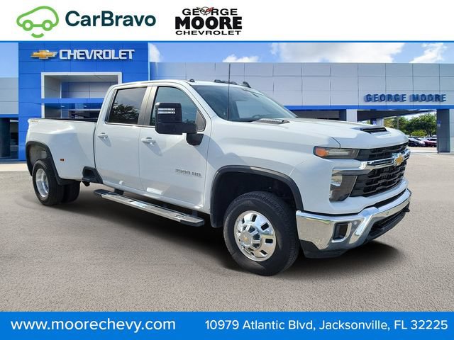 Certified 2025 Chevrolet Silverado 3500 LT w/ Safety Package AWD/4WD image 1