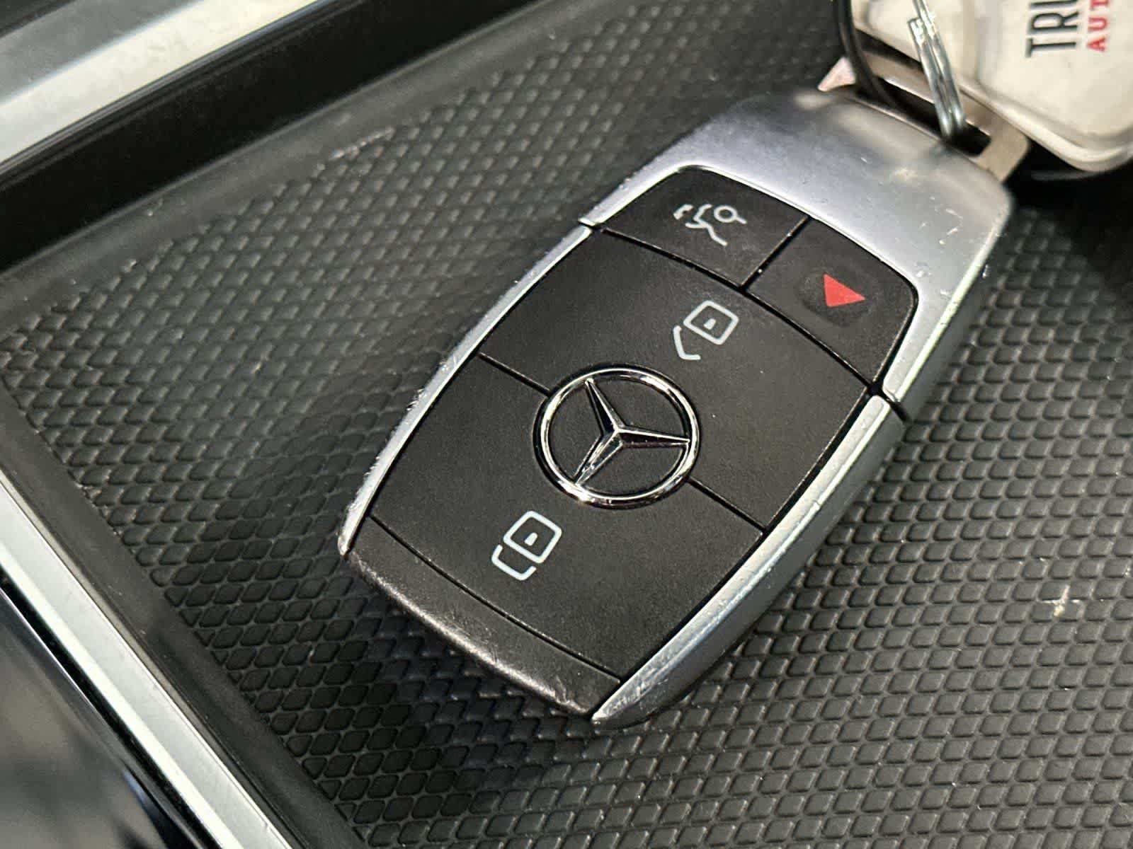 Used 2025 Mercedes-Benz CLA 250 image 27