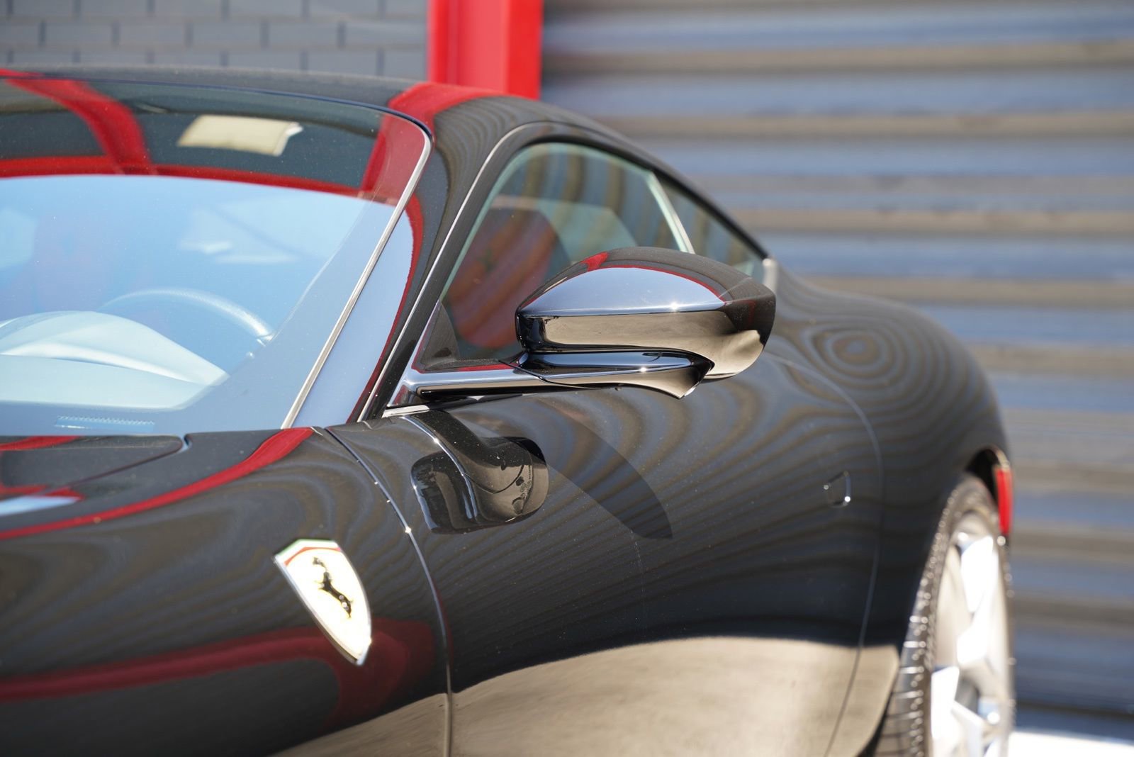 Used 2023 Ferrari Roma RWD image 10