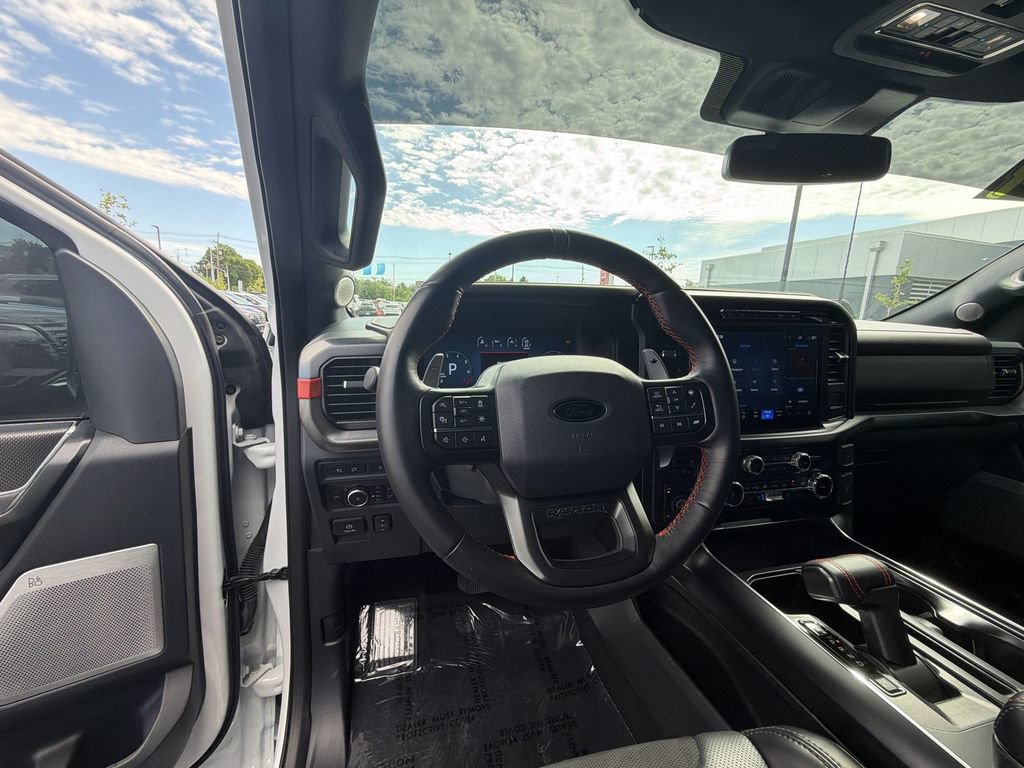 Used 2024 Ford F150 Raptor AWD/4WD image 14