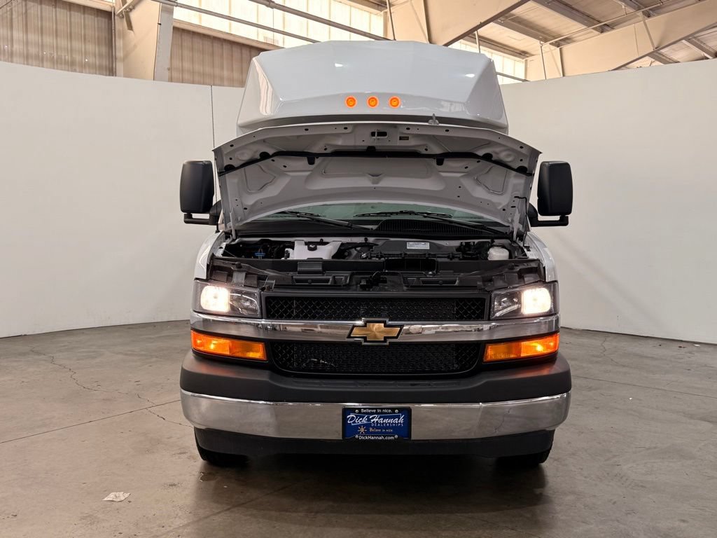 New 2025 Chevrolet Express 3500 w/ Power Convenience Package RWD image 5