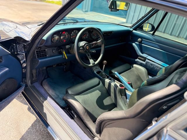 Used 1995 Porsche 911 Carrera RWD image 88