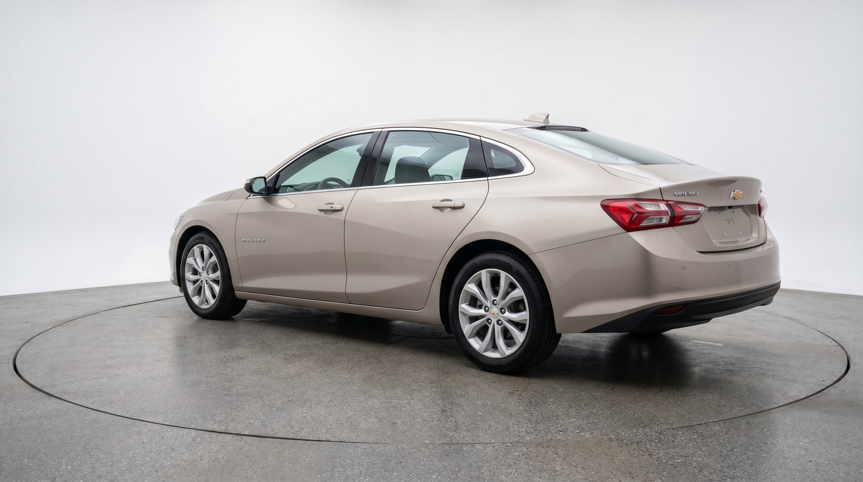 Used 2024 Chevrolet Malibu LT FWD image 6