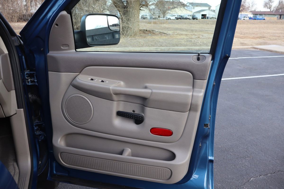 Used 2003 Dodge Ram 2500 Truck ST image 26