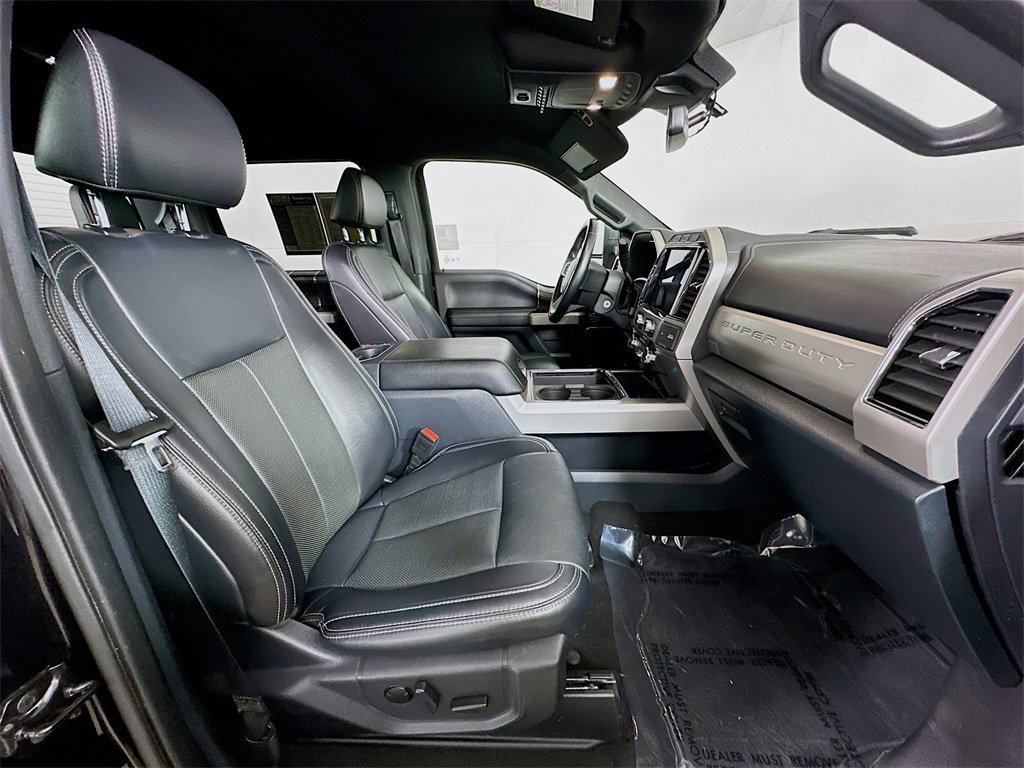 Used 2022 Ford F250 Lariat image 12
