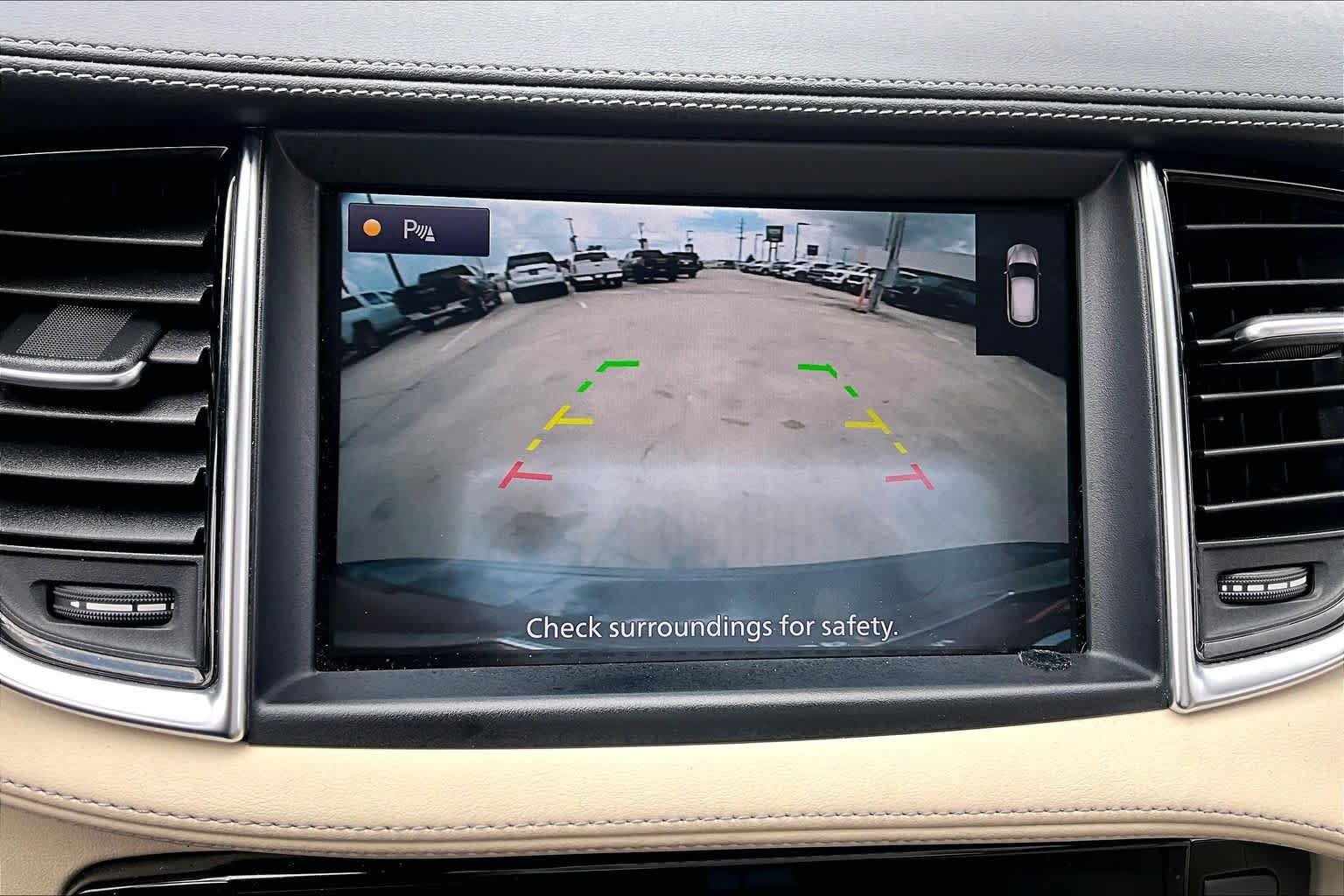 Used 2020 INFINITI QX50 Luxe w/ Navigation Package FWD image 27