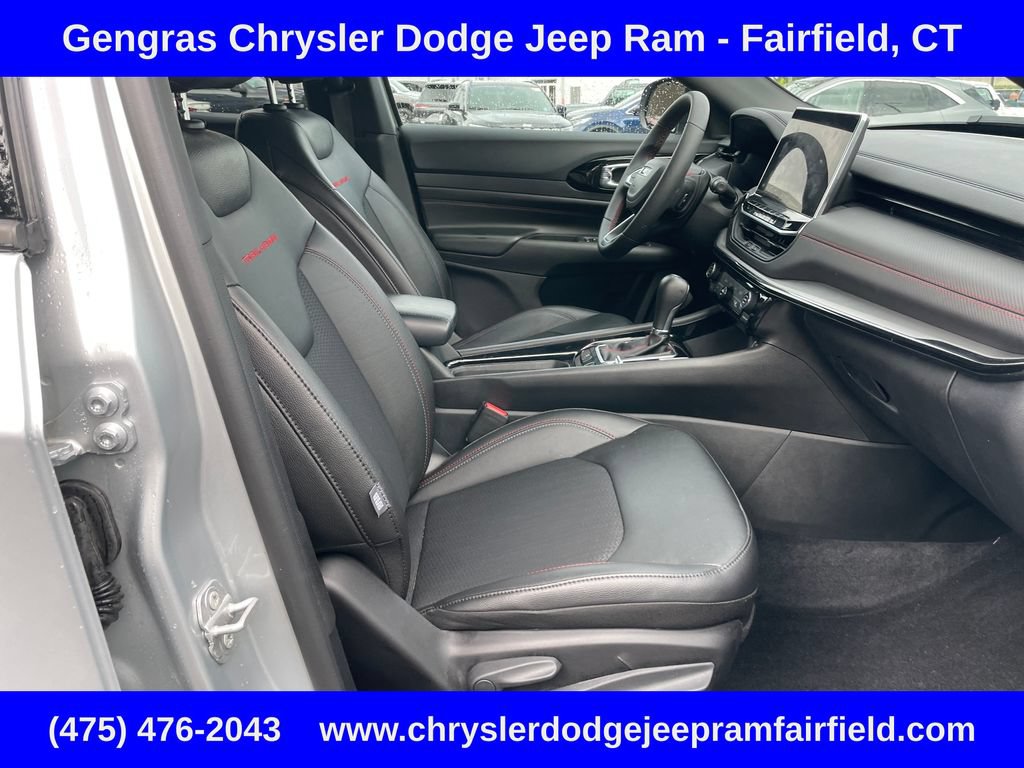 Certified 2025 Jeep Compass Trailhawk w/ Sun & Sound Group AWD/4WD image 20