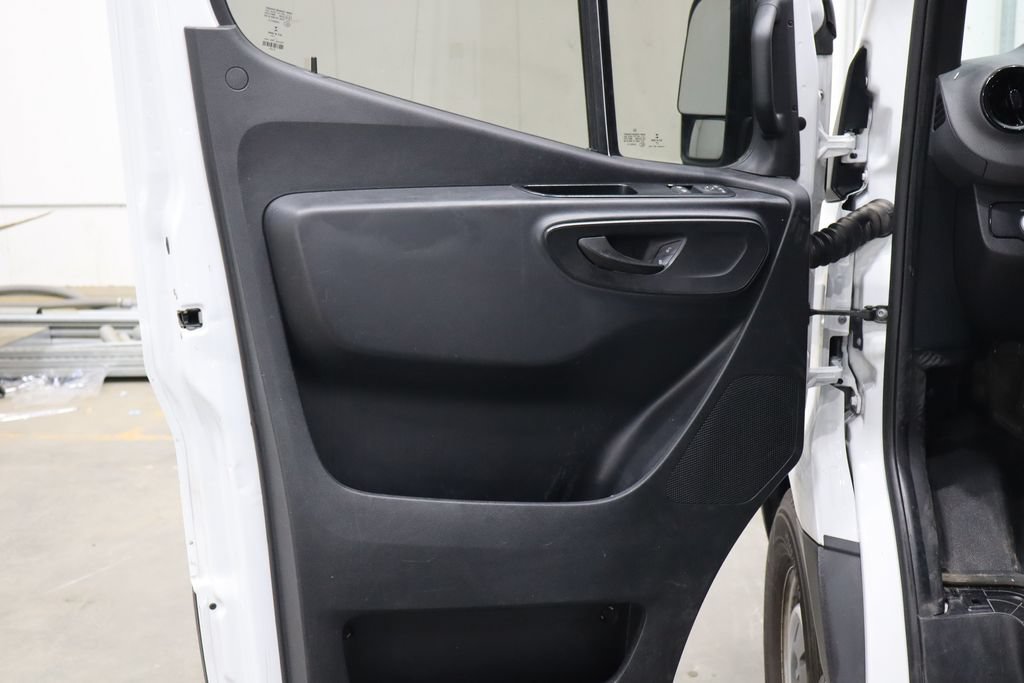 Used 2021 Mercedes-Benz Sprinter 2500 w/ Driver Convenience Package image 16