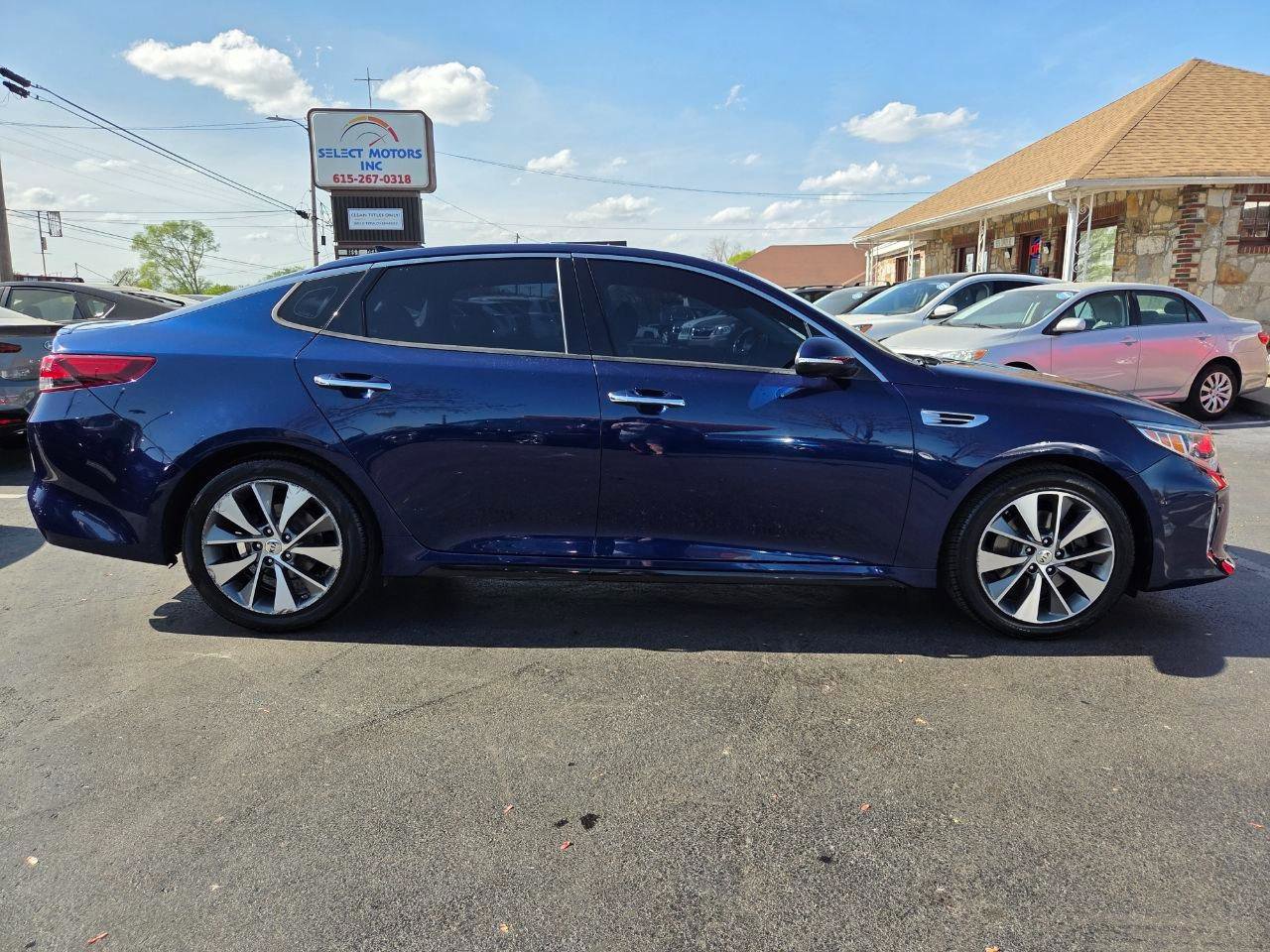 Used 2018 Kia Optima S w/ Pano Sport Package FWD image 6