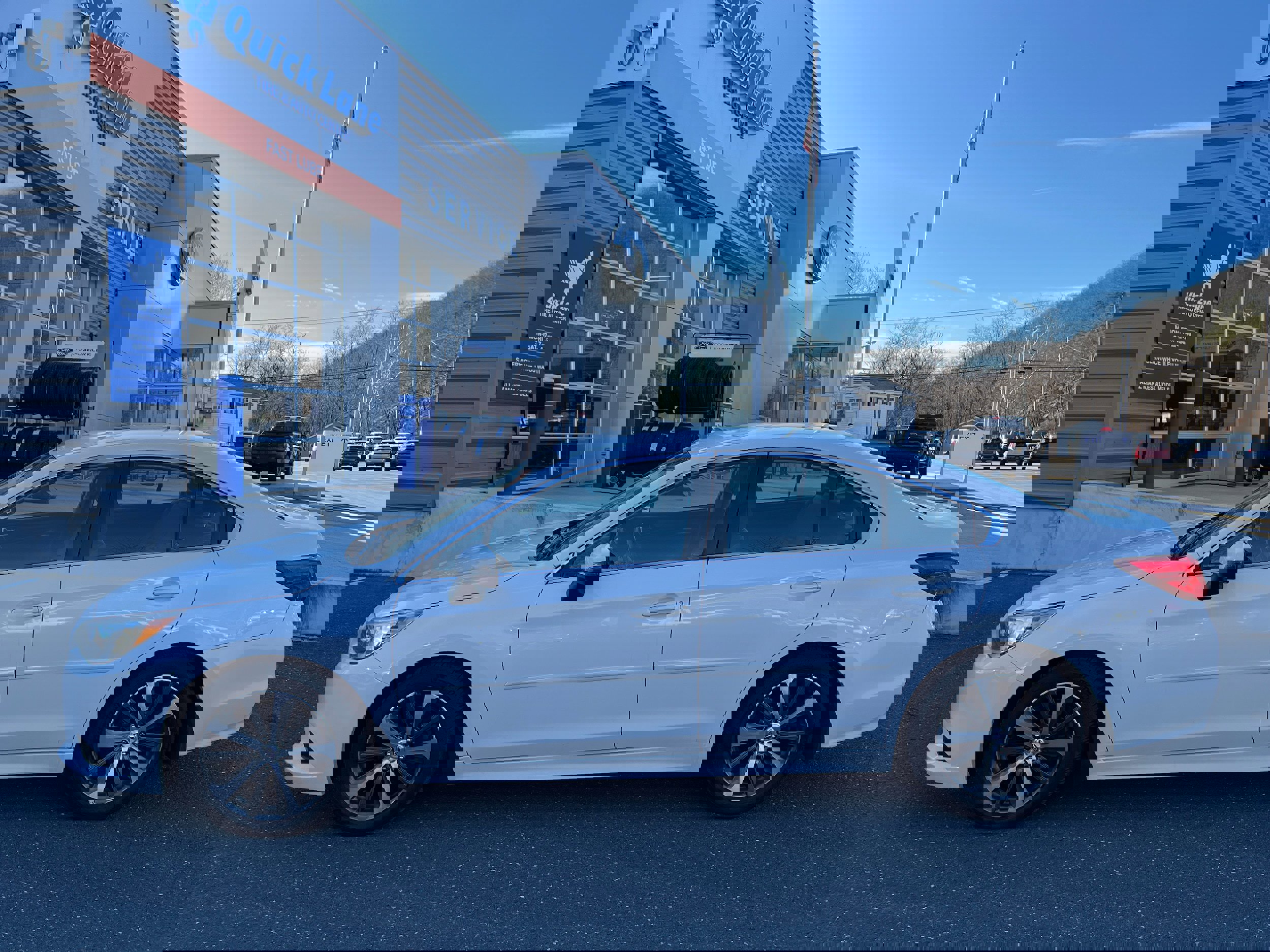 Used 2016 Subaru Legacy 3.6R Limited image 6