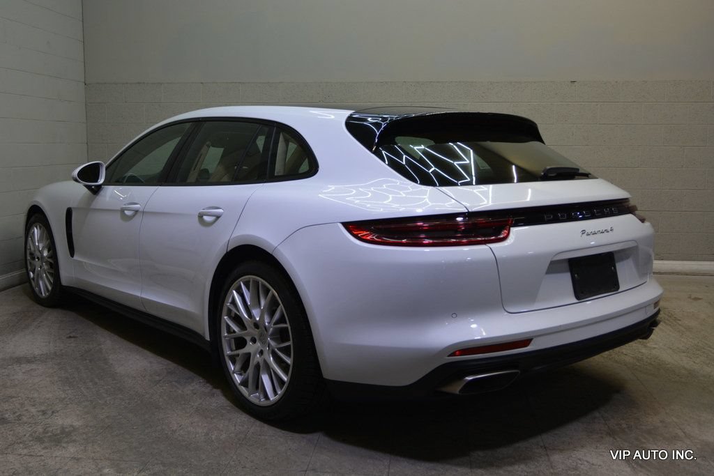 Used 2018 Porsche Panamera 4 AWD/4WD image 3