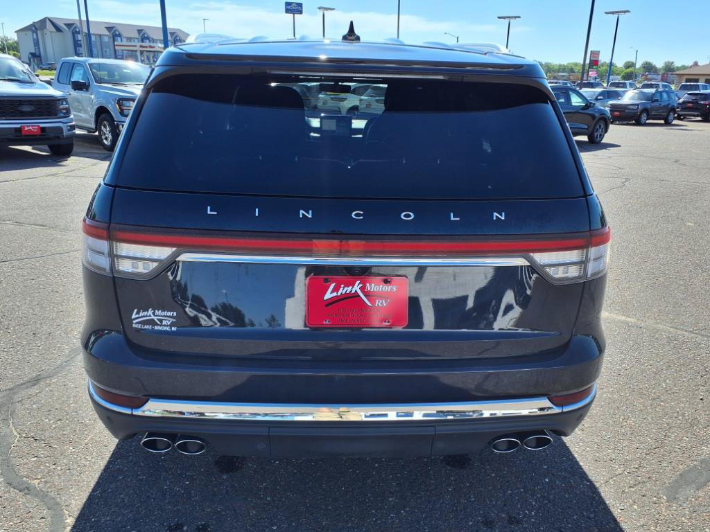 Used 2022 Lincoln Aviator Reserve w/ Equipment Group 201A AWD/4WD image 4