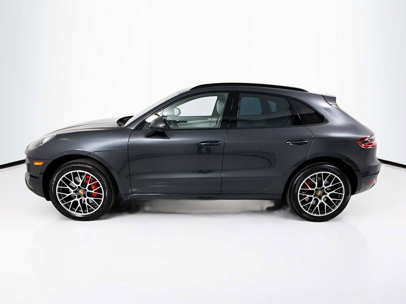 Used 2018 Porsche Macan Turbo image 2