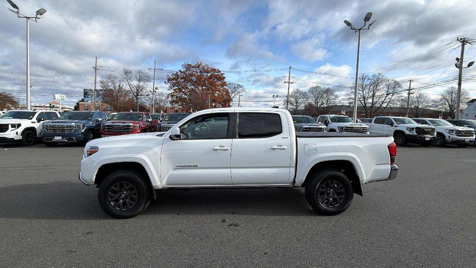 Used 2021 Toyota Tacoma SR5 image 4