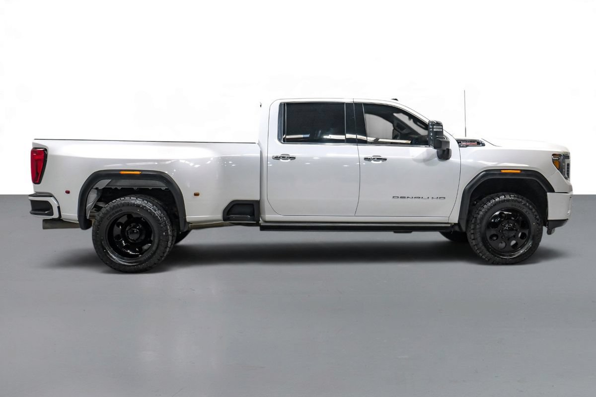 Used 2023 GMC Sierra 3500 Denali AWD/4WD image 6