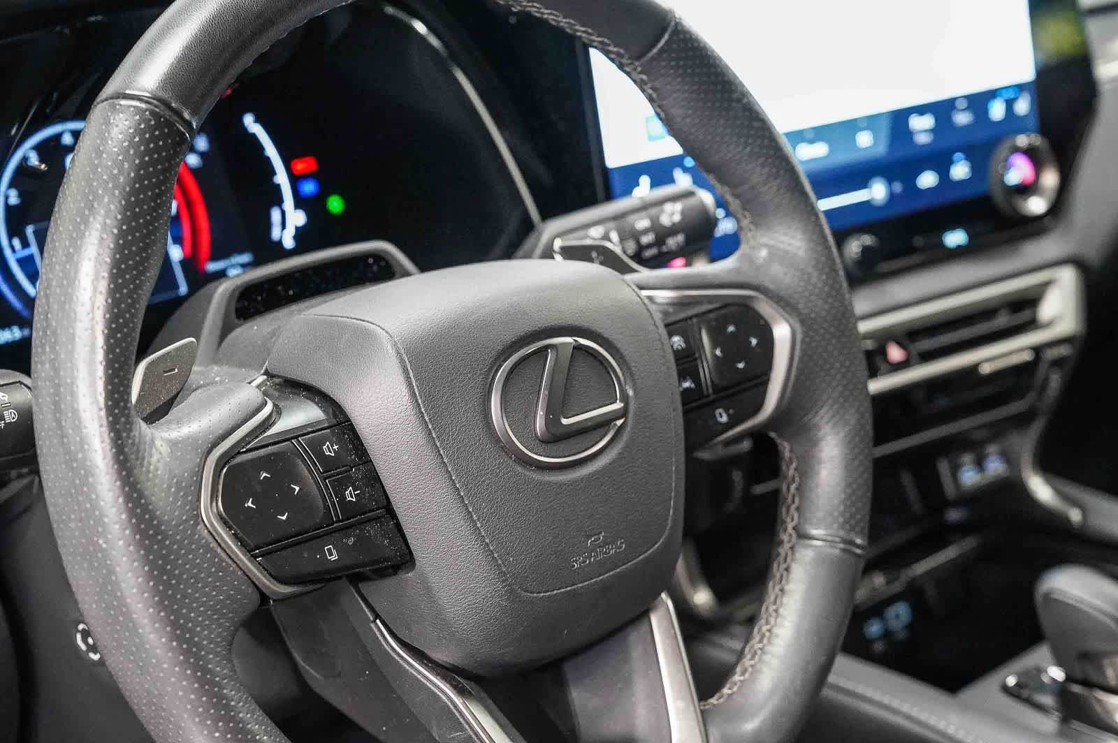 Used 2024 Lexus RX 350 F Sport w/ Convenience Package AWD/4WD image 21