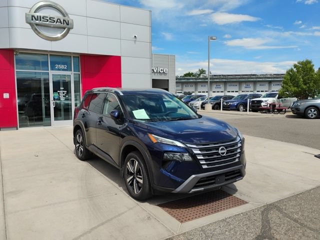 Used 2025 Nissan Rogue SL w/ Tech Package AWD/4WD image 3